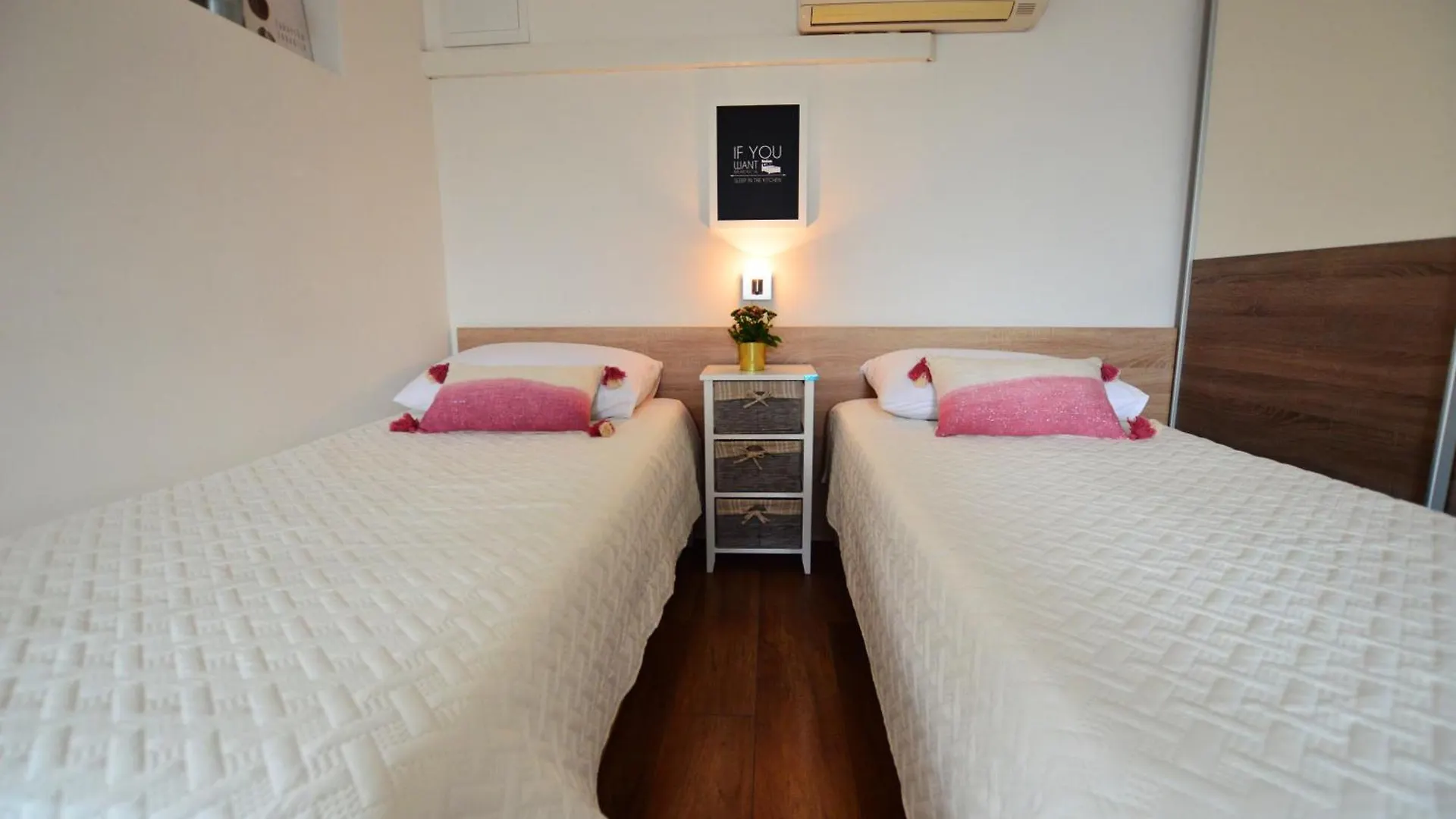 Apartment Kucica Zadar