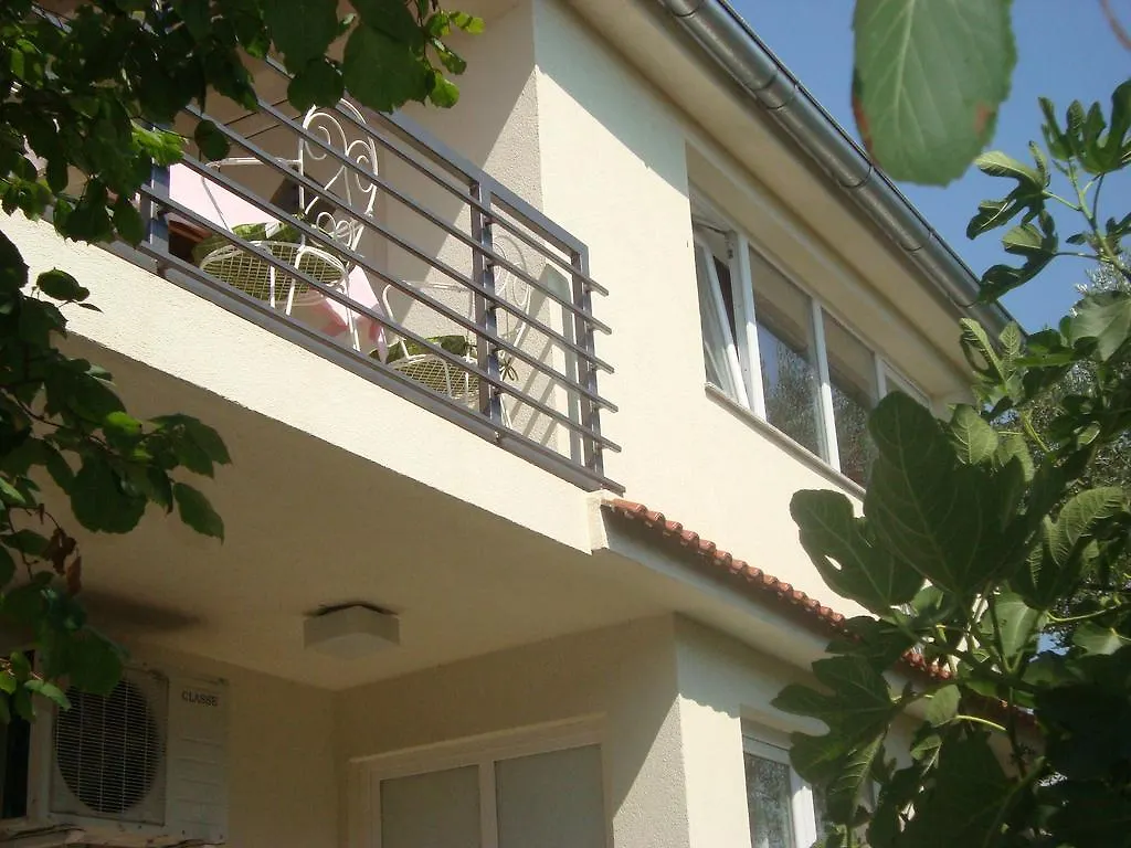 Apartment Kucica Zadar