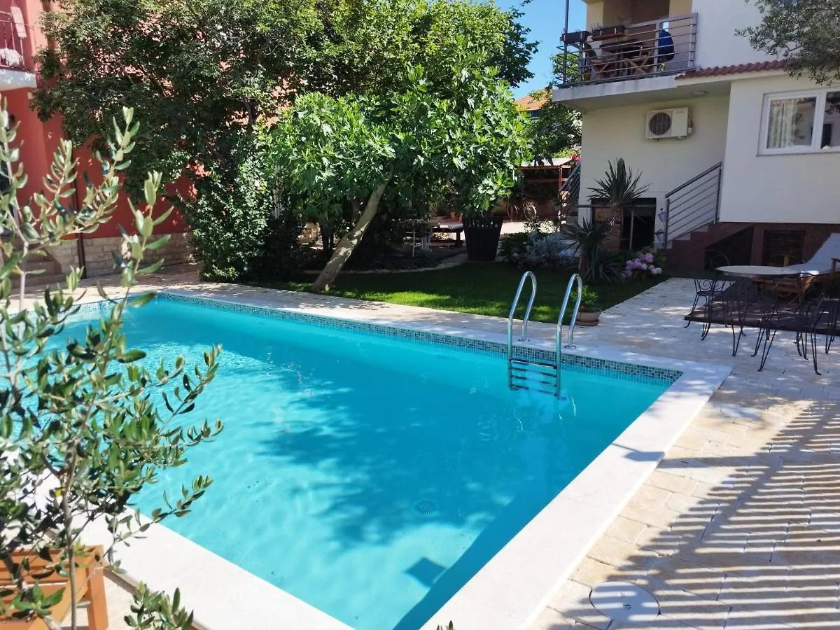 Apartment Kucica Zadar
